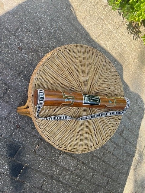 Regenstok muziekinstrument uit Kenia, Afrika, Ophalen of Verzenden, Overige typen, Hout