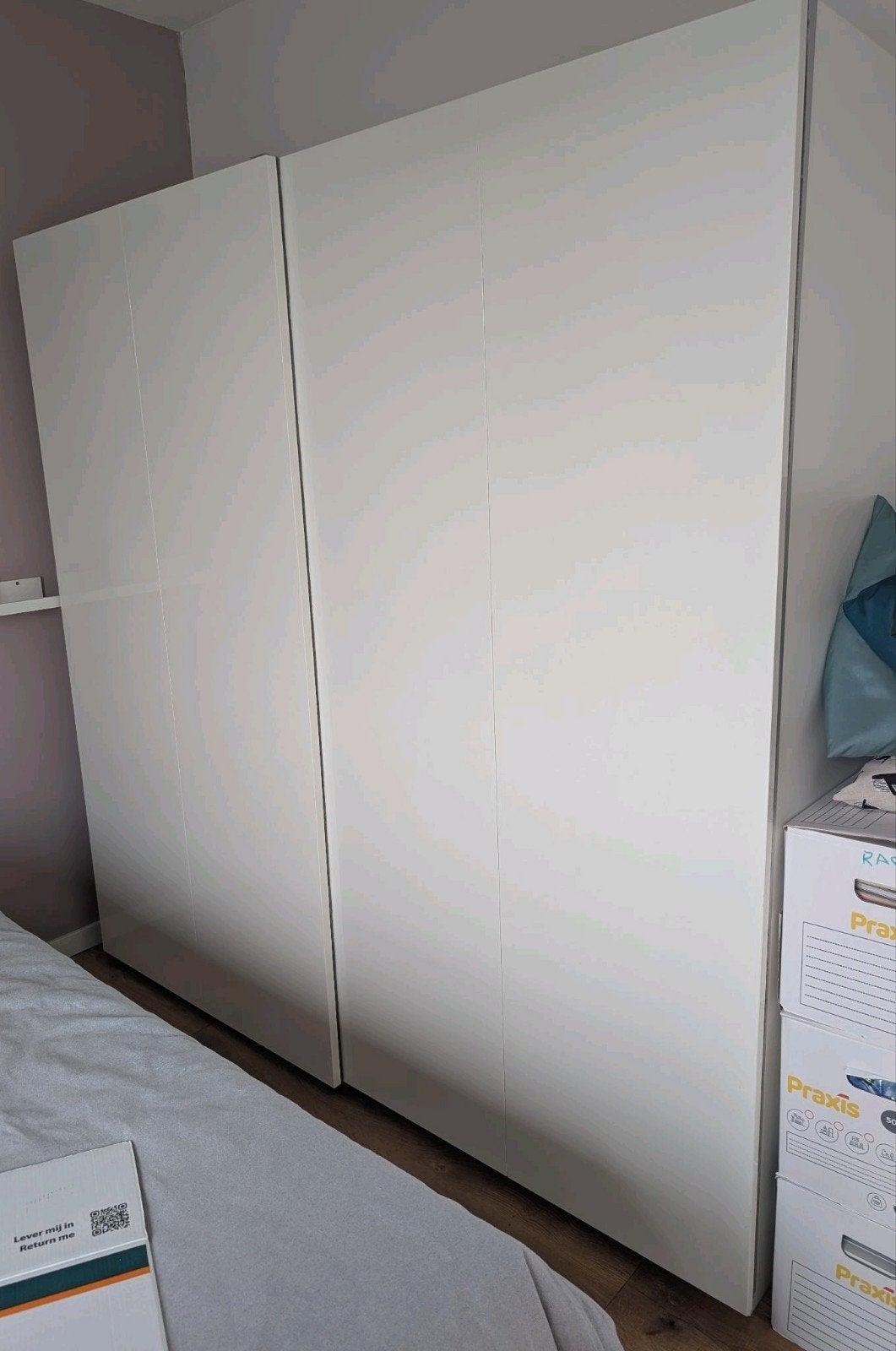 IKEA Pax witte kledingkast met schuifdeuren en lades, Huis en Inrichting, Kasten | Kledingkasten, Ophalen, Gebruikt, 150 tot 200 cm