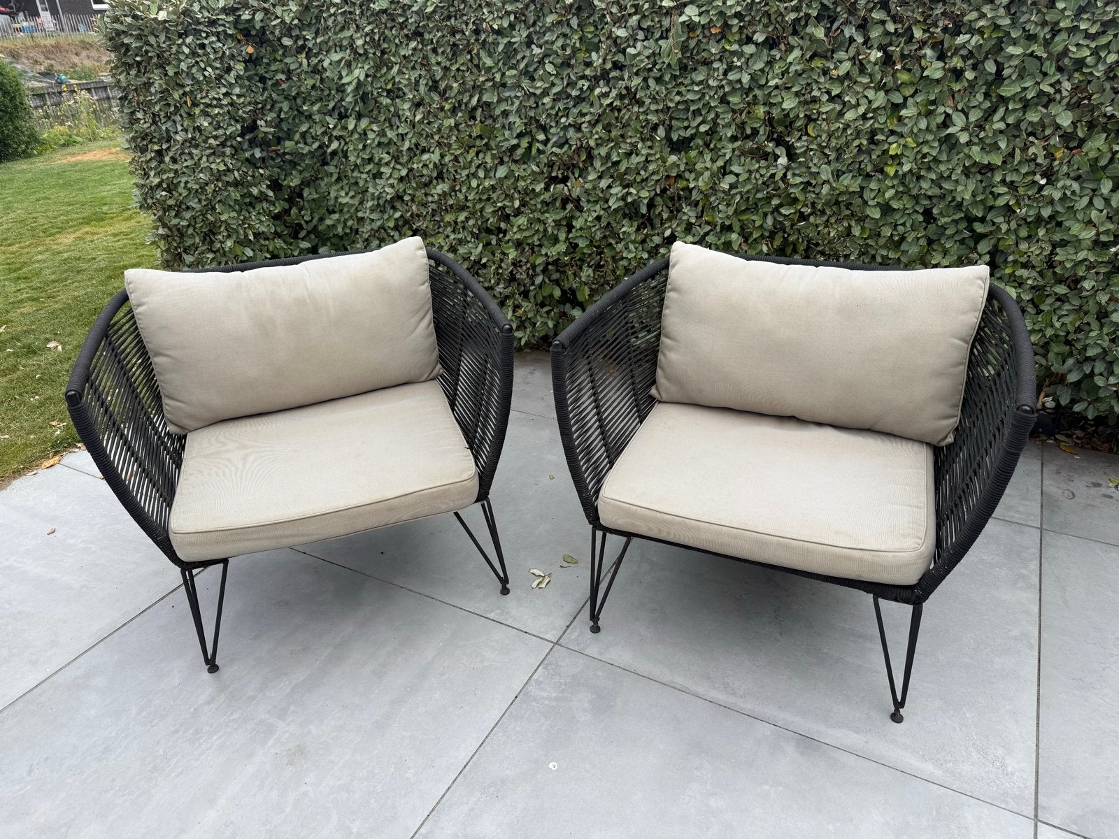 Twee Bloomingville tuinstoelen met kussens, Ophalen, Gebruikt, Wicker