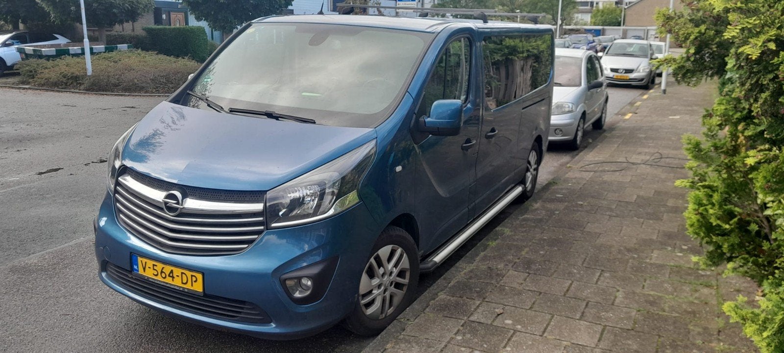 Opel Vivaro 2.5 D 107KW 2017, Auto's, Voorwielaandrijving, 145 pk, Blauw, Particulier