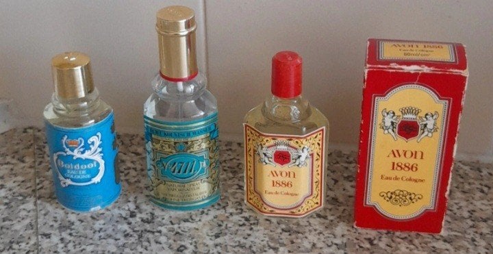 3 oude eau de cologne vintage met inhoud, Ophalen of Verzenden, Zo goed als nieuw, Parfumfles