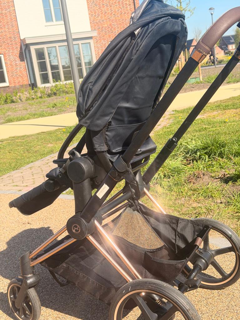Cybex Priam kinderwagen - Rosegold frame, Kinderen en Baby's, Kinderwagens en Combinaties, Gebruikt, Verstelbare duwstang, Ophalen