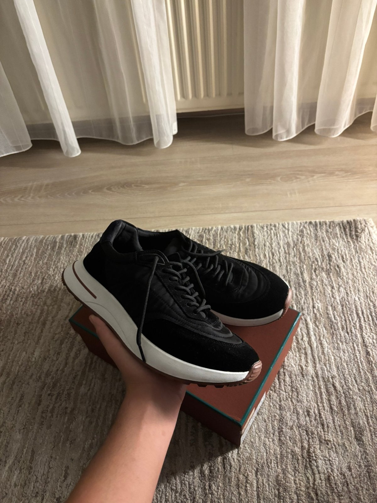 Loro piana weekend walk zwarte suede, Zwart, Nieuw, Ophalen of Verzenden, Sneakers of Gympen