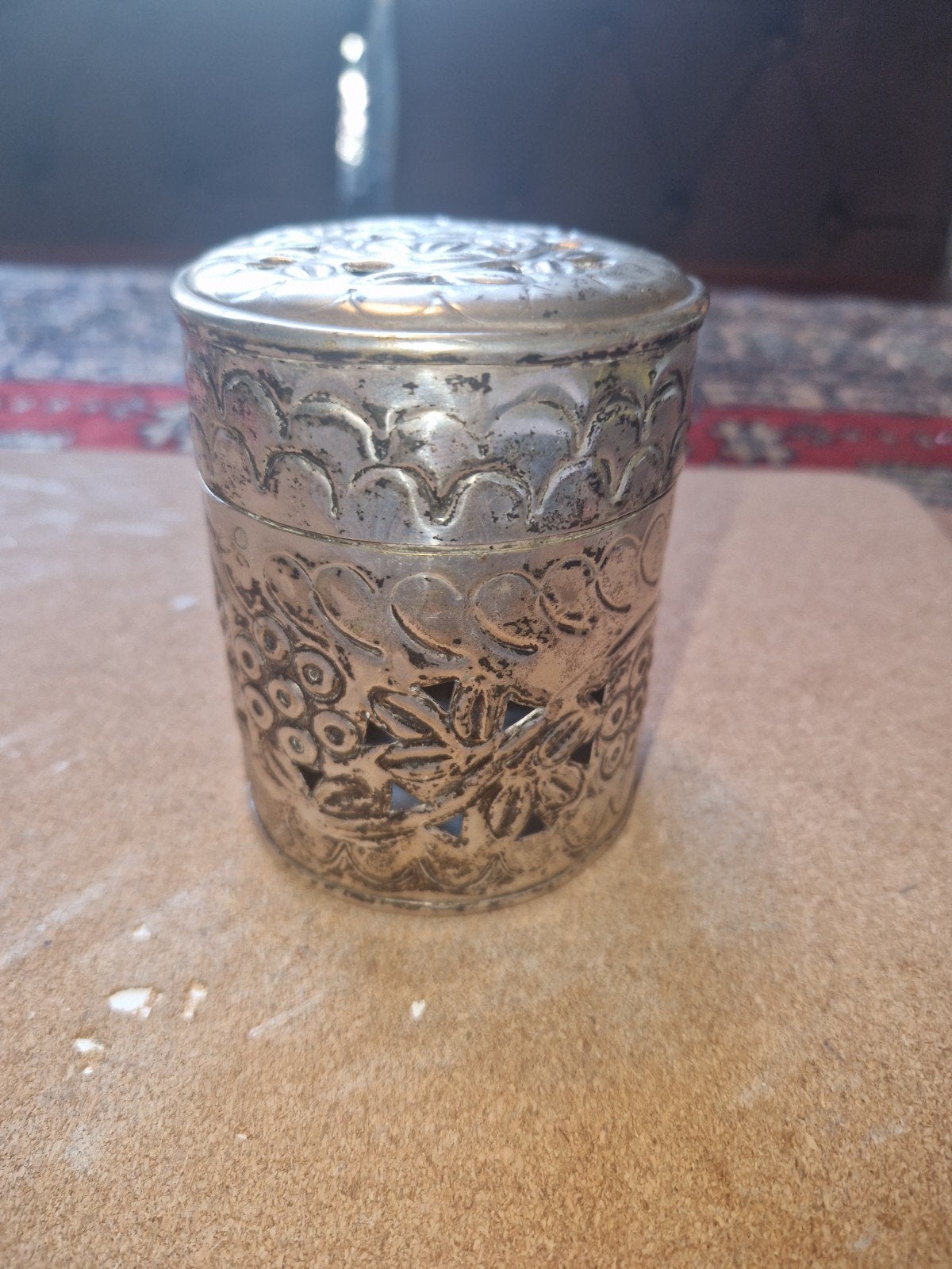Antieke Vintage verzilveren potpourri doosje in goede staat, Antiek en Kunst, Antiek | Goud en Zilver, Ophalen of Verzenden