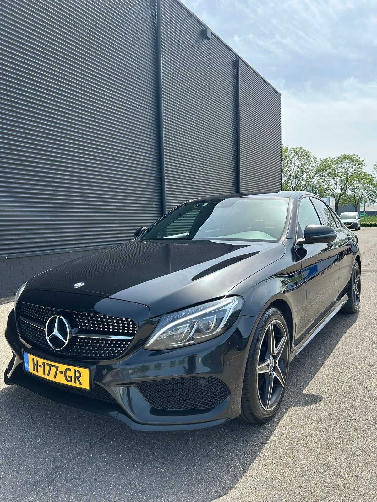Mercedes-Benz C200 4MATIC AMG Line, Automaat, 1800 kg, Zwart, 4 cilinders
