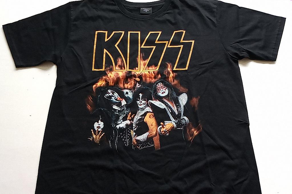 Kiss  leuke nieuwe  maat XL t shirt sh 28, Verzenden, Nieuw, Kleding