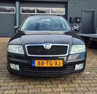 Skoda Octavia 2.0 Combi FSI 110KW 2006 Zwart, Auto's, 1300 kg, 4 cilinders, 1984 cc, Zwart
