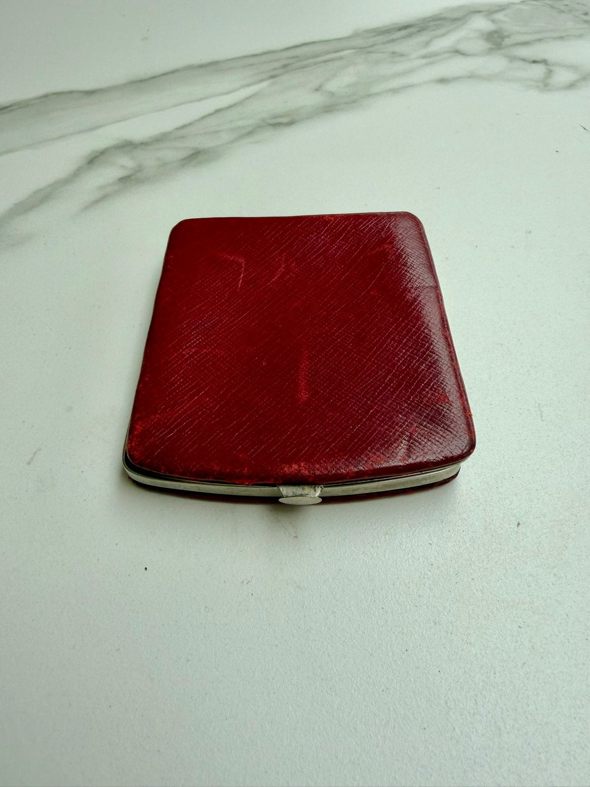 VINTAGE Leren etui wijnrood (DGRM/ markering), Sieraden, Tassen en Uiterlijk, Portemonnees, Ophalen of Verzenden, Zo goed als nieuw