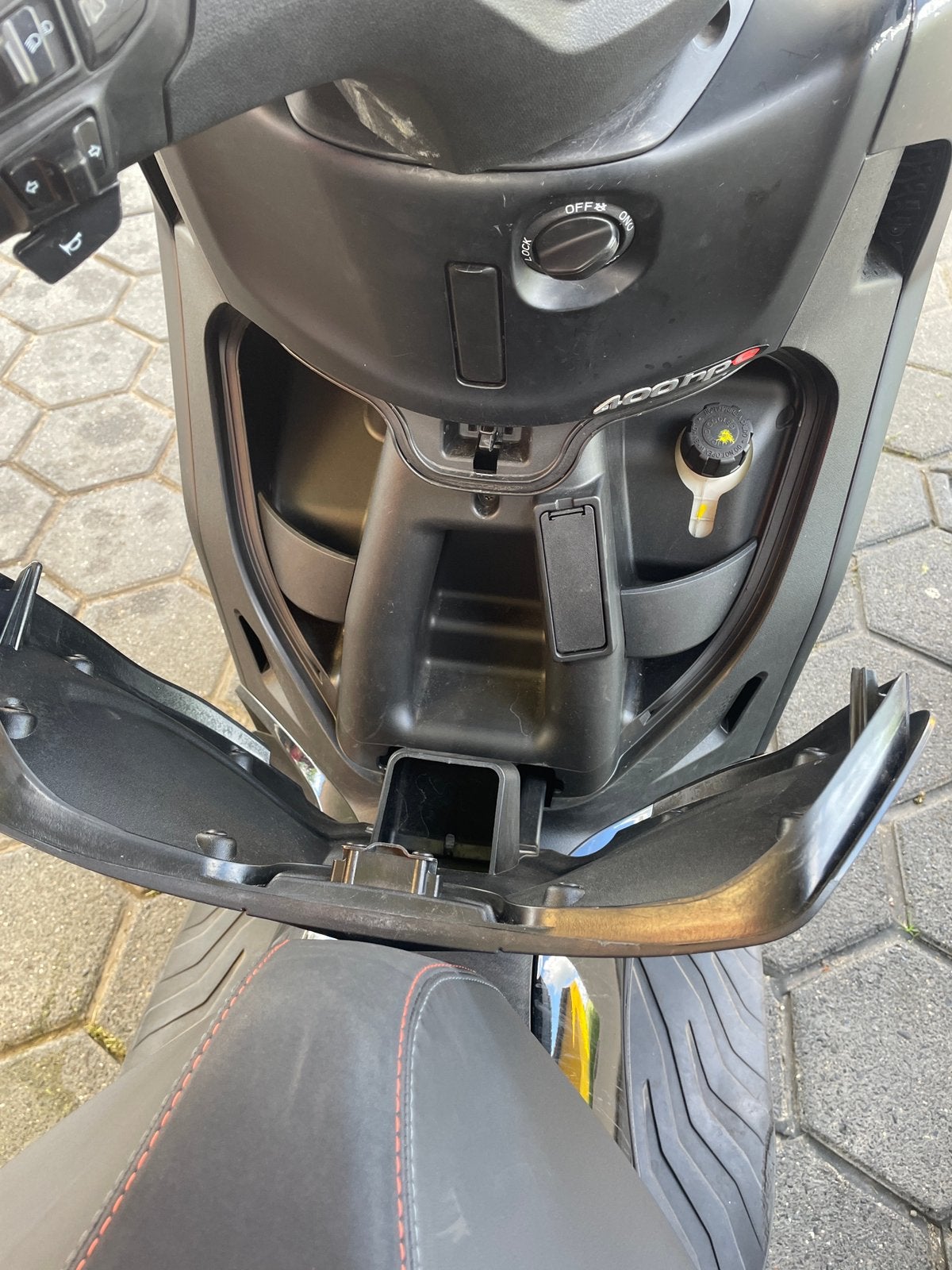 Piaggio Beverly HPE 400 S 2022, Overige modellen, Ophalen of Verzenden, Zo goed als nieuw, Benzine
