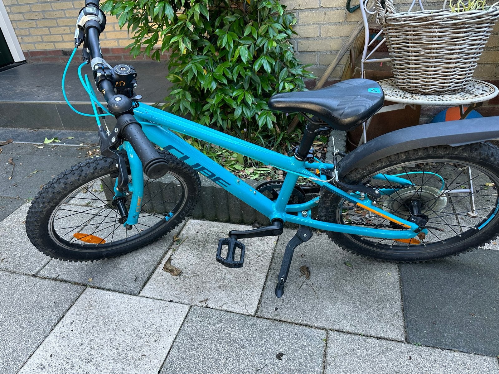Cube Acid 200 kinderfiets - Zo goed als nieuw, Fietsen en Brommers, Fietsen | Kinderfietsjes, Ophalen, Zo goed als nieuw, Velgrem