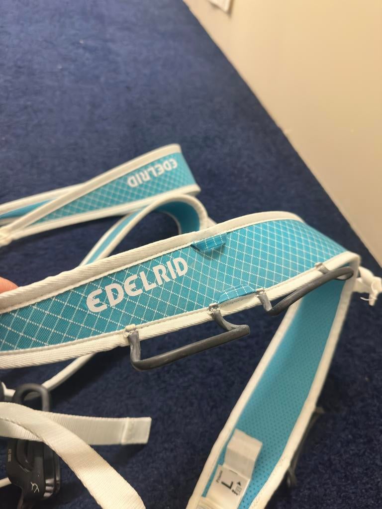 Edelrid Prisma L klimgordel met toebehoren, Sport en Fitness, Klimsport, Ophalen of Verzenden, Gebruikt, Klimsport-accessoire