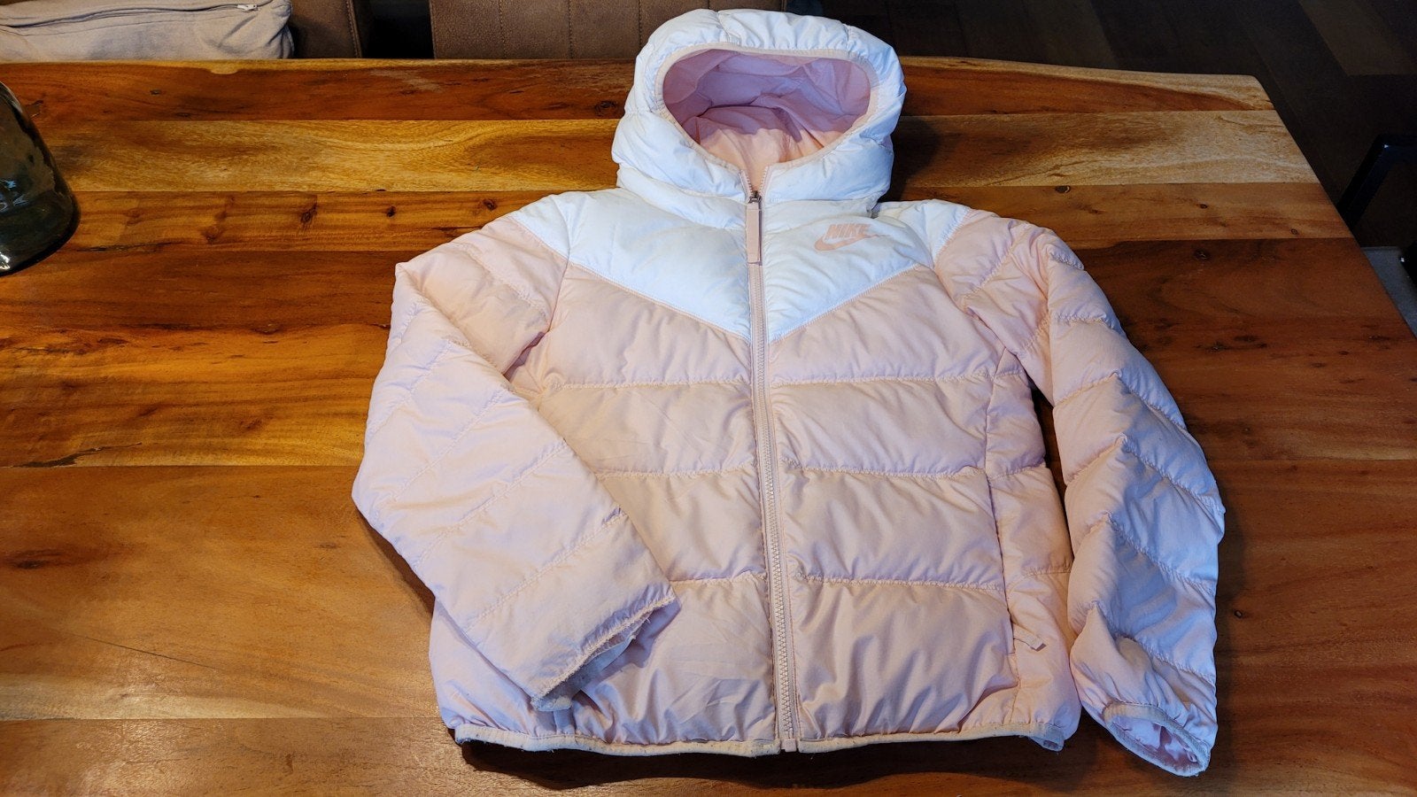 Nike gewatteerde jas roze/wit maat 38/40 (M), Maat 38/40 (M), Nike, Ophalen of Verzenden, Roze