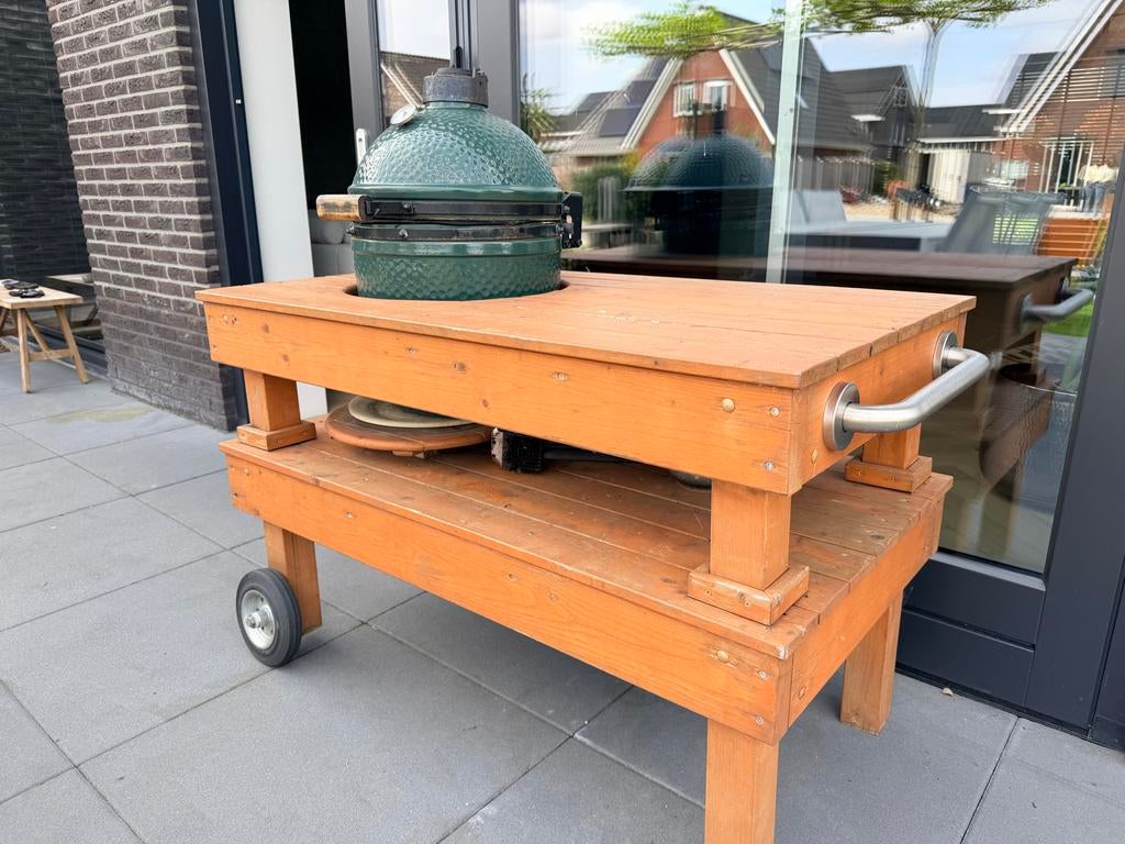 Buitenkeuken met GreenEgg Small - Verrijdbaar, Tuin en Terras, Buitenkeukens, Ophalen, Zo goed als nieuw, Houtskool, Vrijstaand