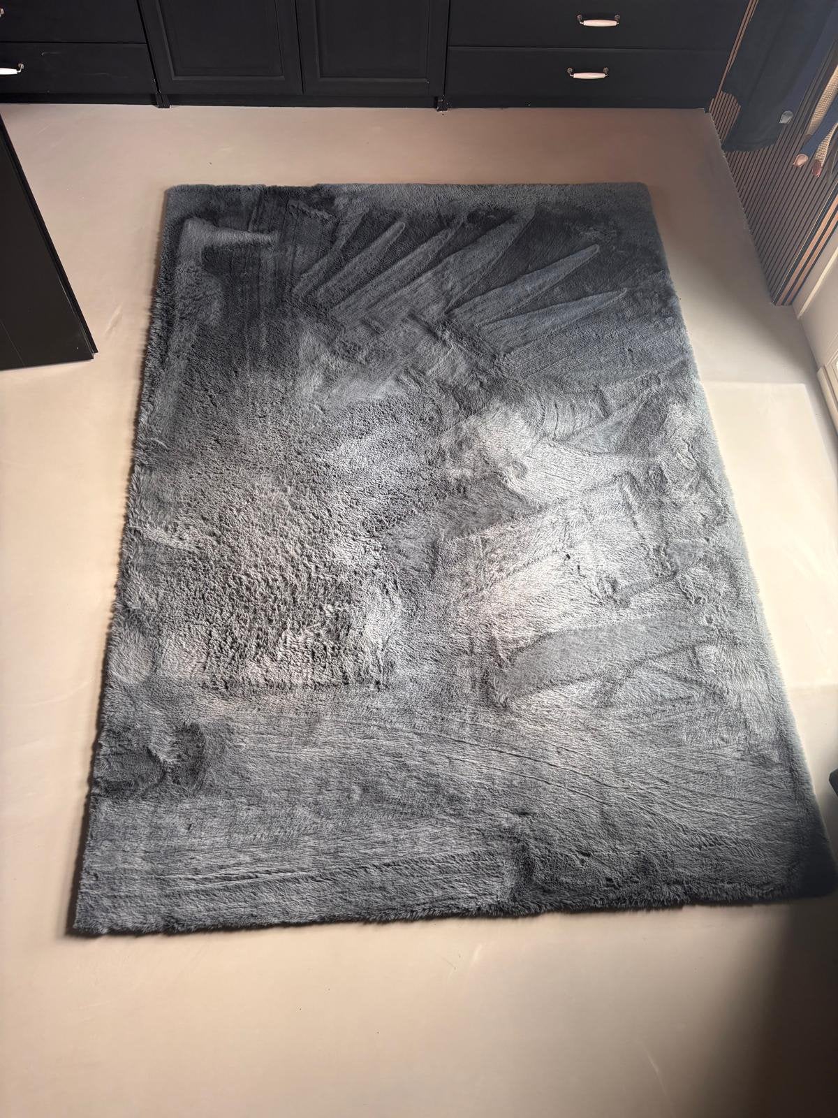 Vloerkleed donkergrijs soft & fluffy 160x230, Ophalen, 150 tot 200 cm, 200 cm of meer, Zo goed als nieuw