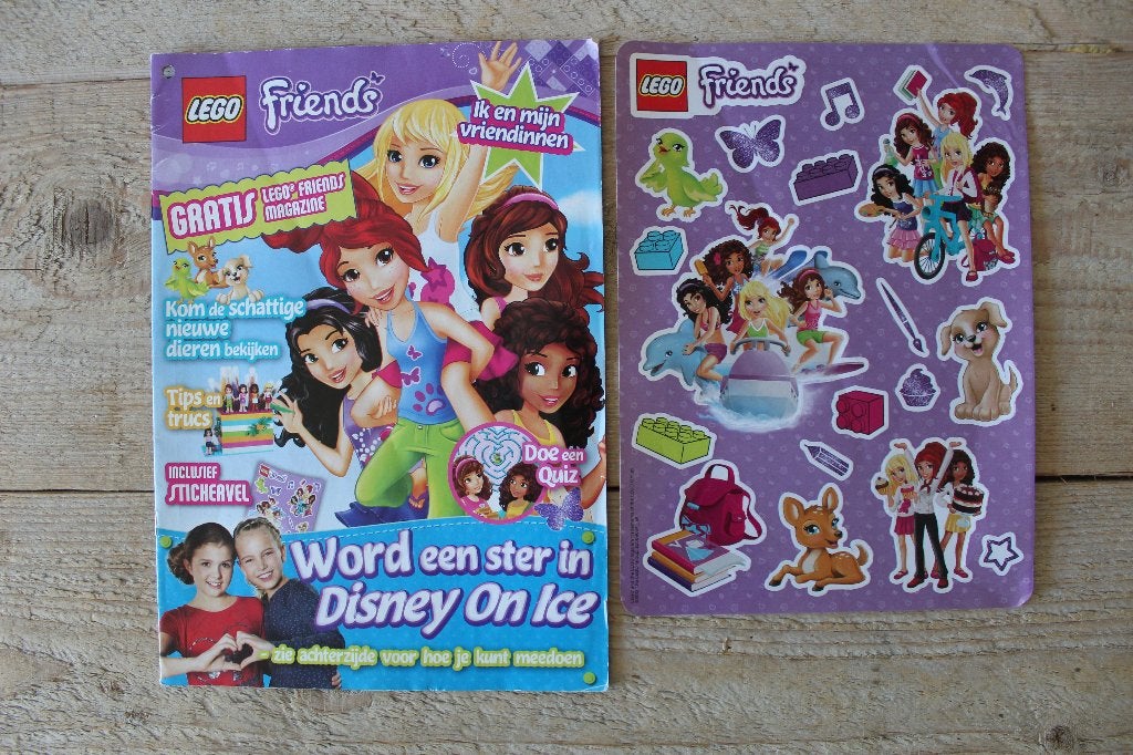 Lego Friends tijdschrift met stickervel, Lego, Overige typen, Friends, Ophalen of Verzenden