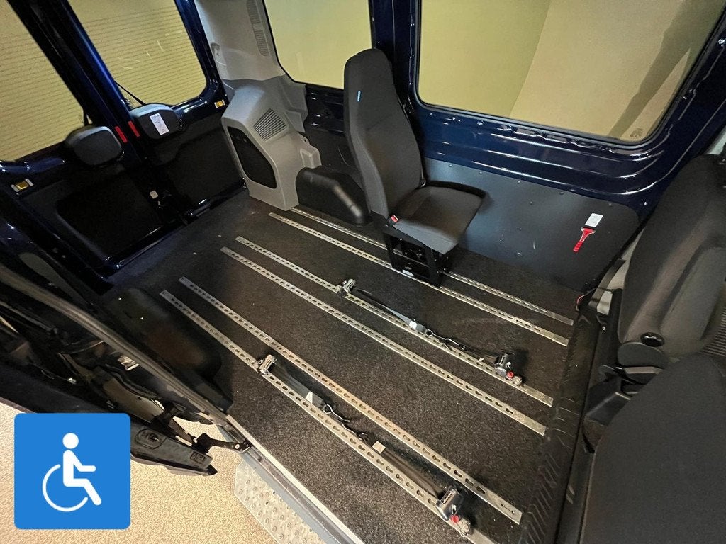 Ford Transit L2H2 Rolstoelbus rolstoel geschikt, 12 maanden, Gebruikt, Zwart, 4 cilinders