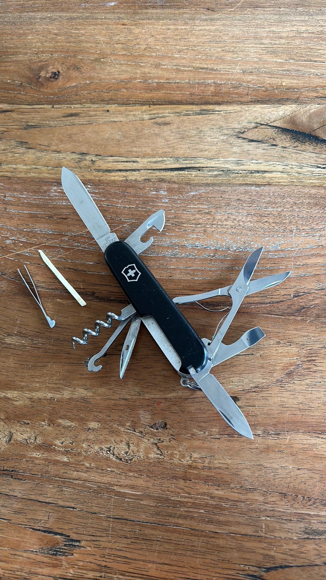 Victorinox Zwitsers zakmes - Zwart, multifunctioneel, Ophalen of Verzenden, Gebruikt