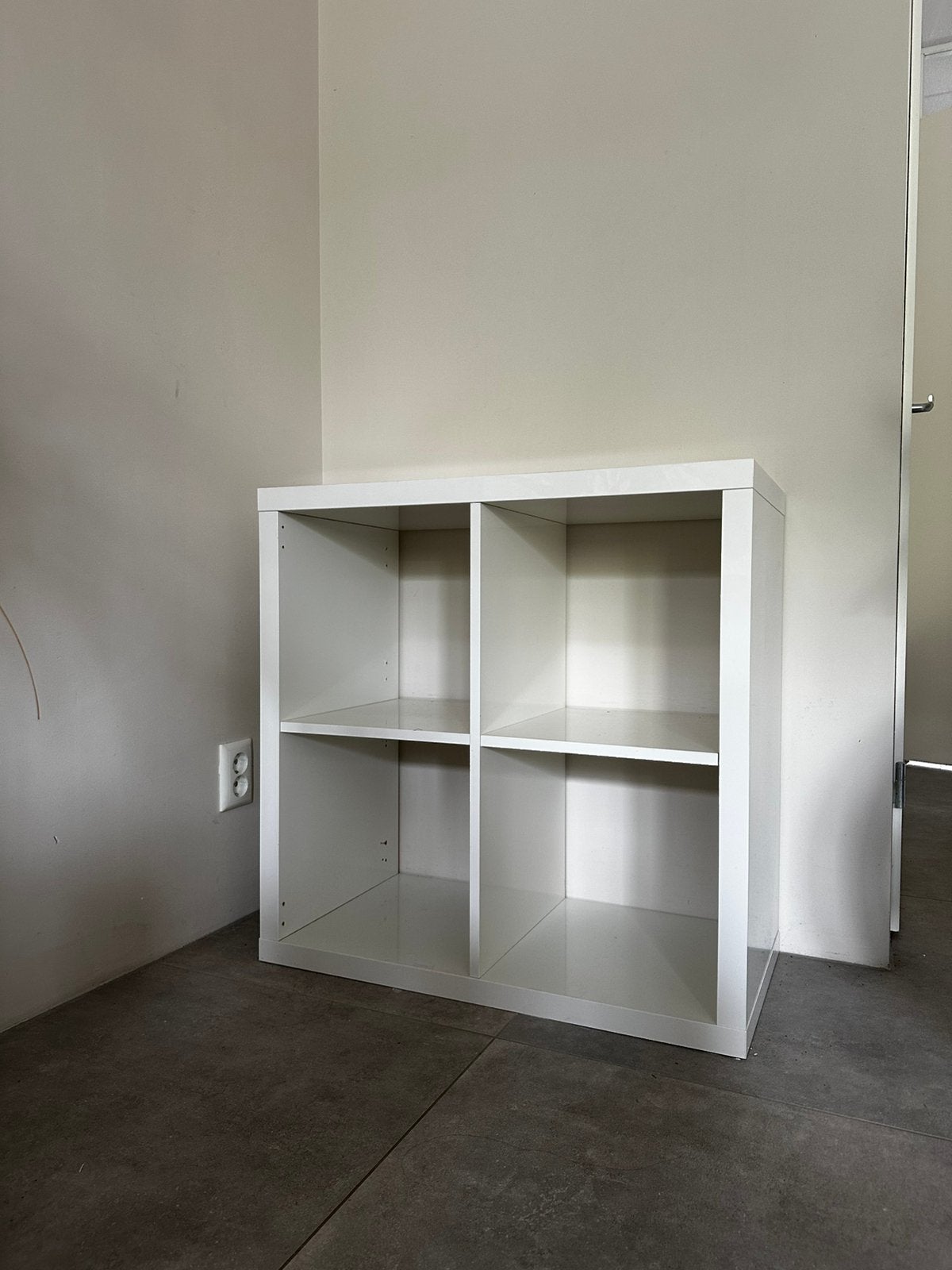 Ikea KALLAX wit | 4 vakken, Huis en Inrichting, Kasten | Boekenkasten, Ophalen, Gebruikt, 50 tot 100 cm, Minder dan 100 cm