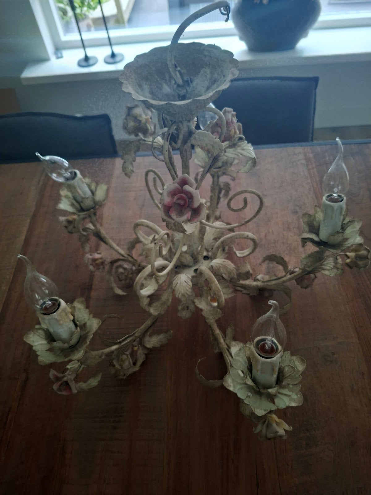 Vintage Kroonluchter met Bloemdetails, Ophalen, Gebruikt, Metaal, Brocante