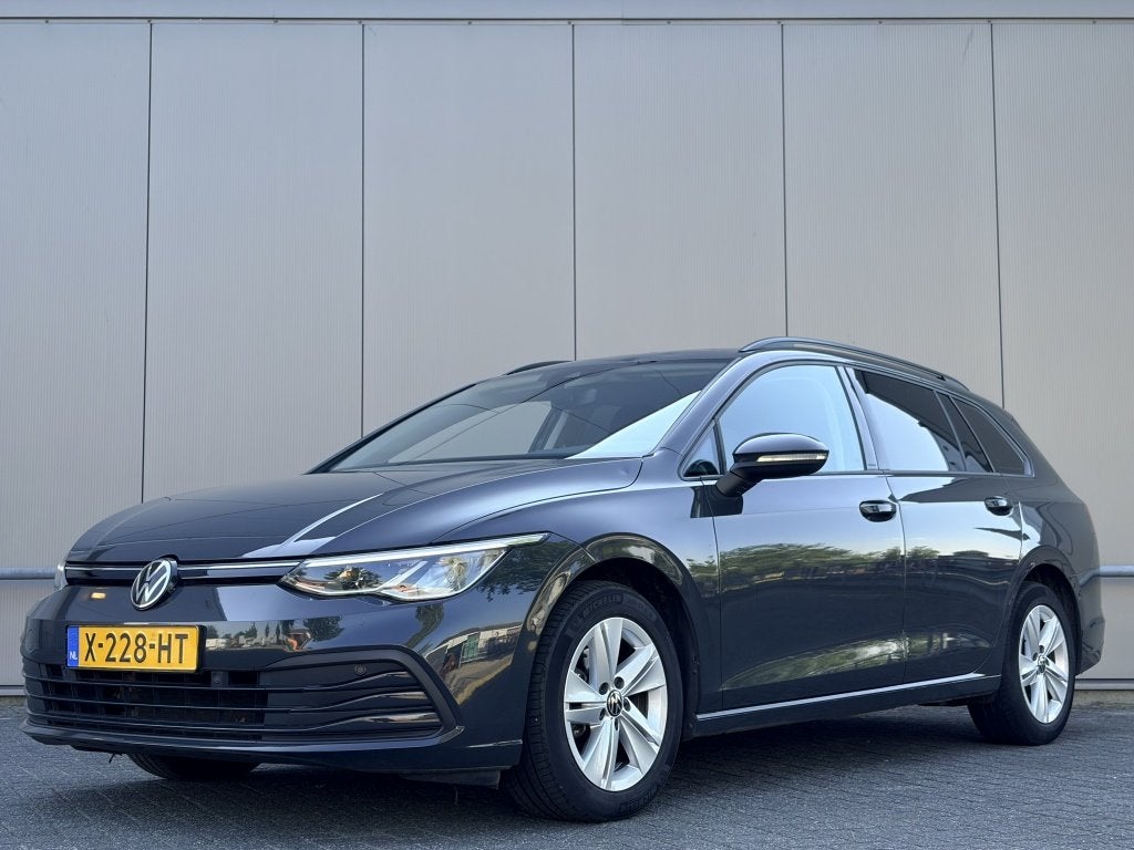 Volkswagen Golf Variant 1.5 eTSI - automaat - nap! - airco -, Auto's, 4 cilinders, 700 kg, Hybride Elektrisch/Benzine, Golf Variant