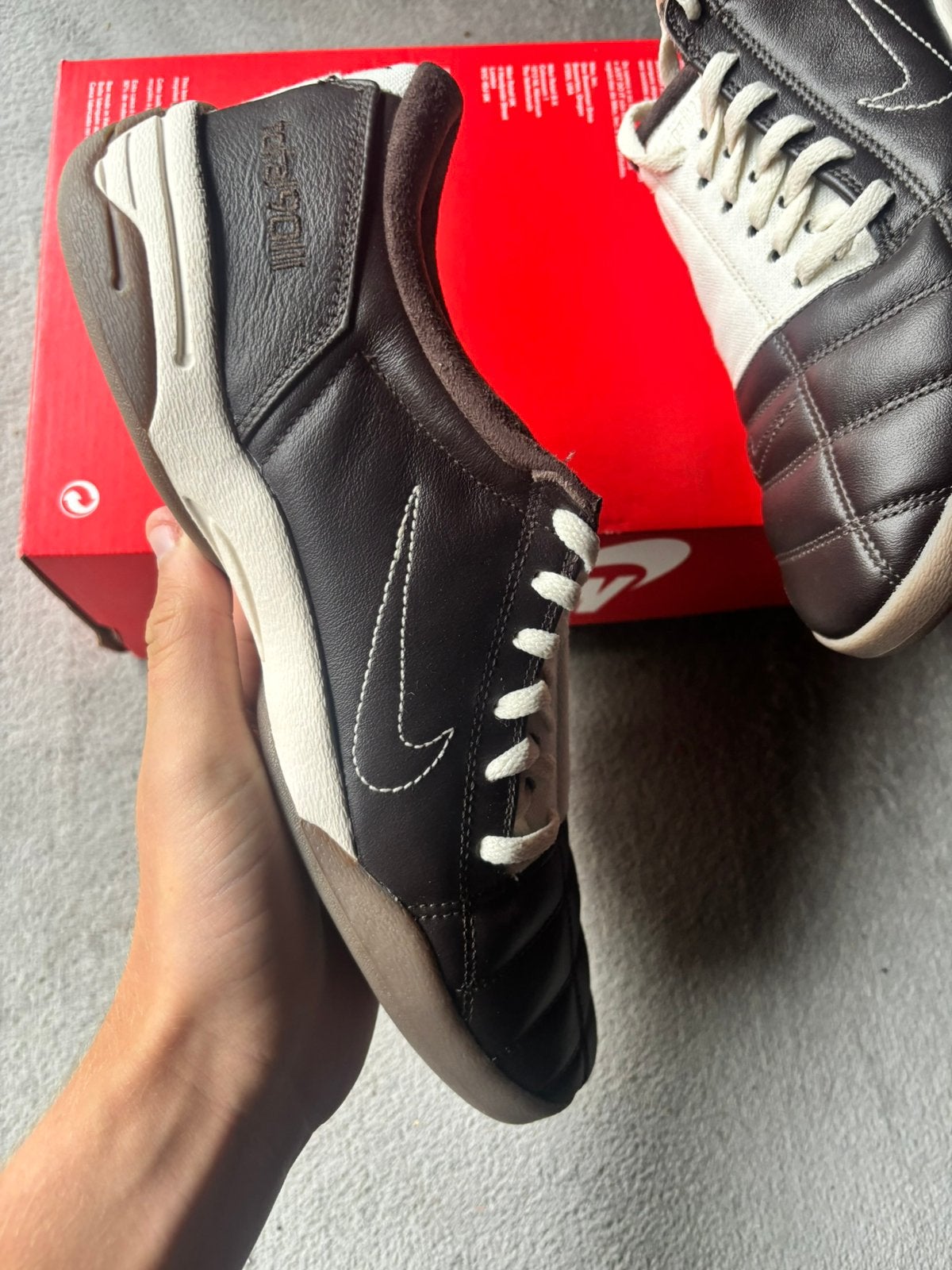 Nike total 90 soft pearl - maat 43 - nieuw, J, Bruin, Nieuw, Ophalen of Verzenden