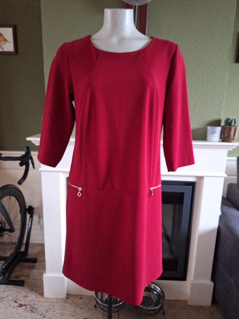 Rinascimento rood jurkje jurk met ritsjes L, Verzenden, Zo goed als nieuw, Knielengte, Rood