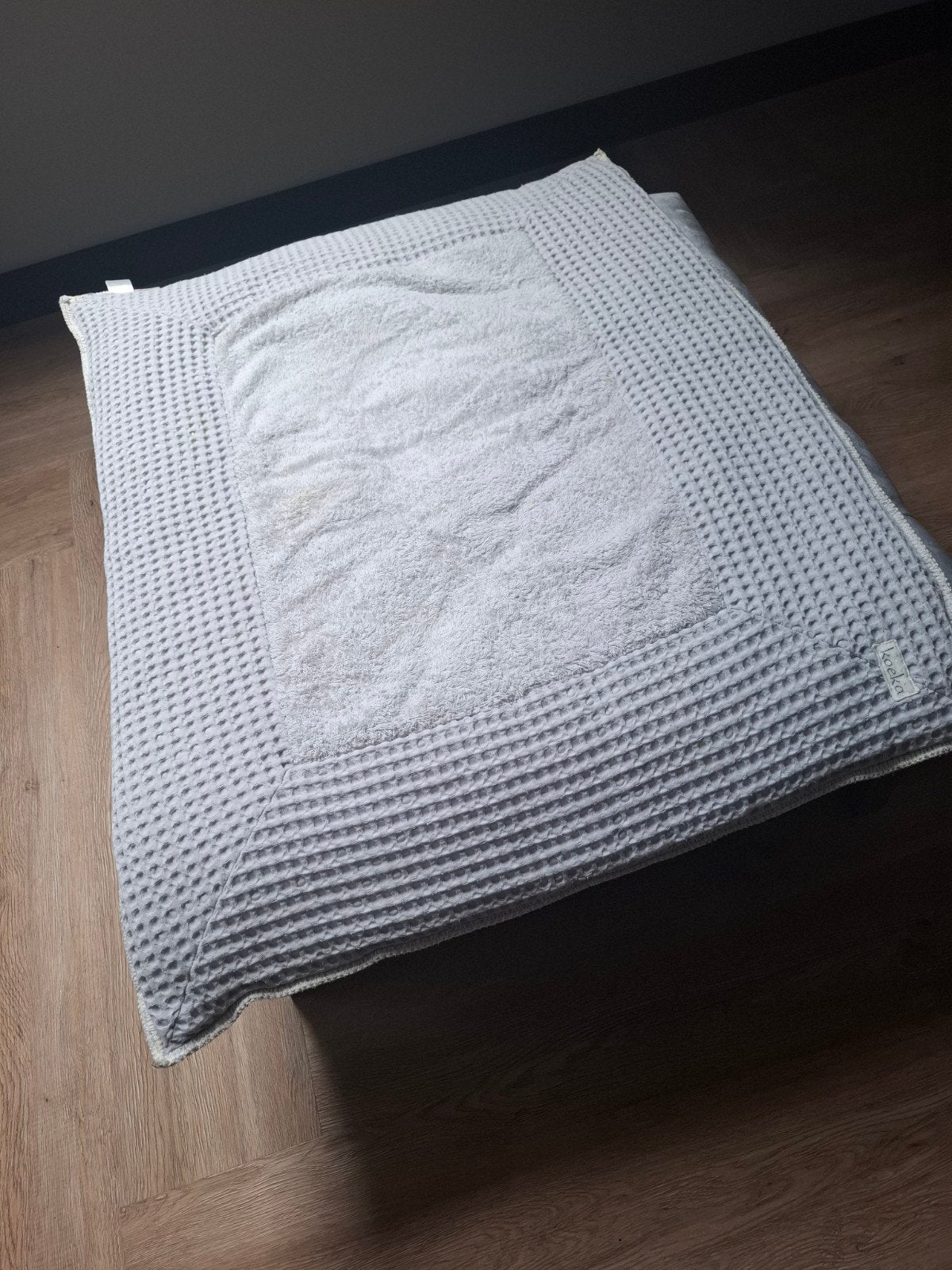 Koeka boxkleed - Grijs wafelstof, Ophalen of Verzenden, Zo goed als nieuw, Boxkleed