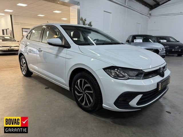 Volkswagen Polo 1.0 TSI Go/LED/CAMERA/APPLE (bj 2023), Auto's, 12 maanden, Gebruikt, Euro 6, Bedrijf