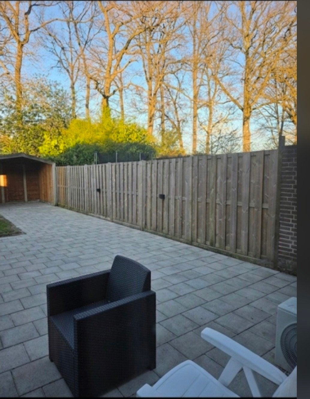 25 meter schutting met tuinhuis, Tuin en Terras, Schuttingen, Ophalen, 6 meter of meer, Hout, 1 tot 2 meter