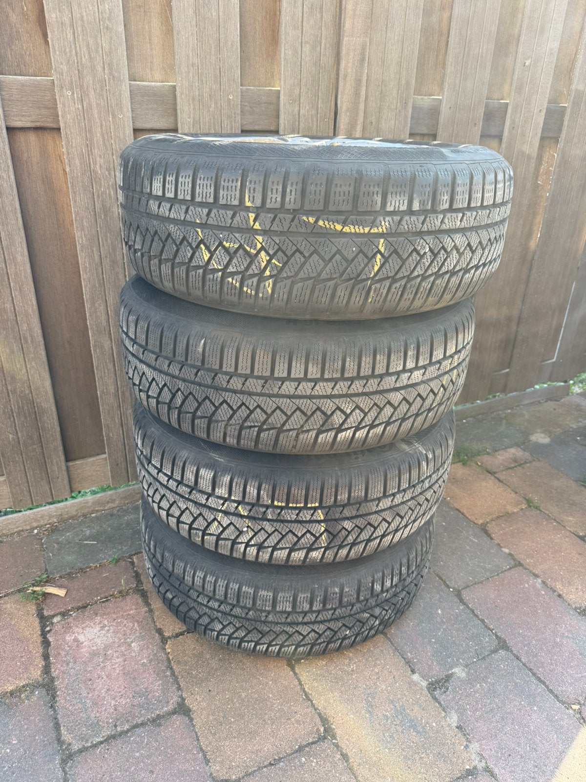 Velgen met winterbanden Volkswagen Touran, Ophalen, 16 inch, Banden en Velgen, 205 mm