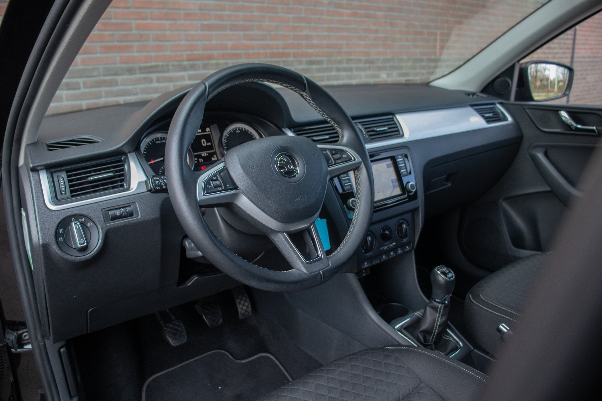 Skoda Rapid 1.2 TSI Edition, 99.000km NAP, Stoelverwarming,, Stof, Gebruikt, Origineel Nederlands, Bedrijf
