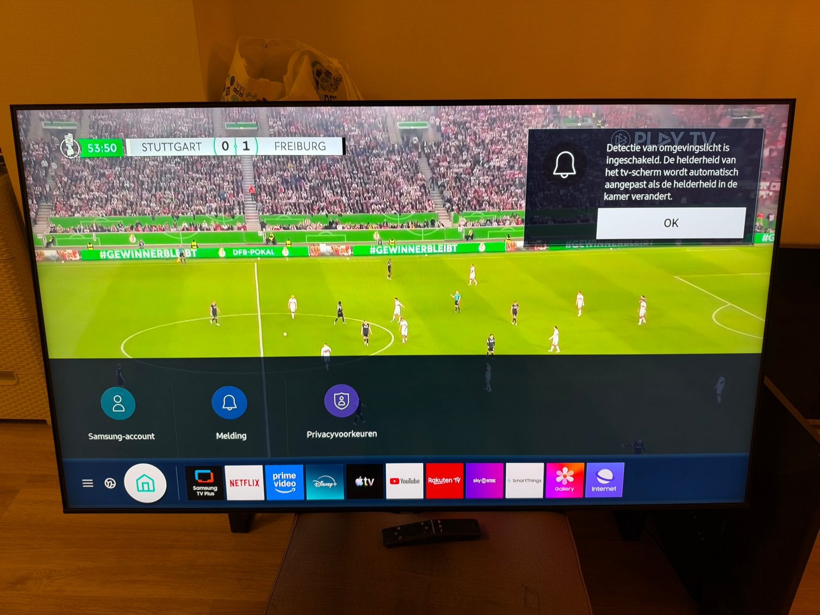 Samsung smart led 4k uhd tv 55 inch + muurbeugel, Ophalen, LED, Zo goed als nieuw, Samsung