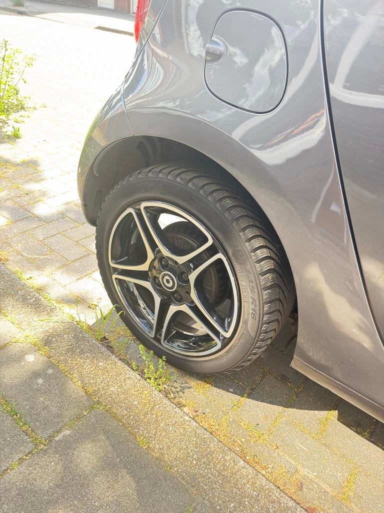 Smart ForFour 0.9 66KW Aut6 2016 Grijs, Auto's, Smart, Automaat, 898 cc, Achterwielaandrijving, 4 stoelen
