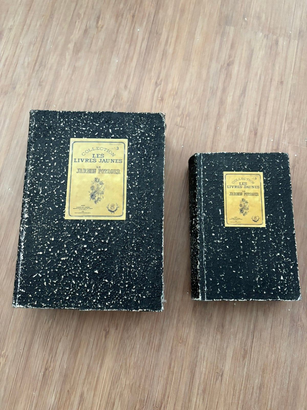 Opberg boeken 2 maten, Ophalen of Verzenden, Zo goed als nieuw