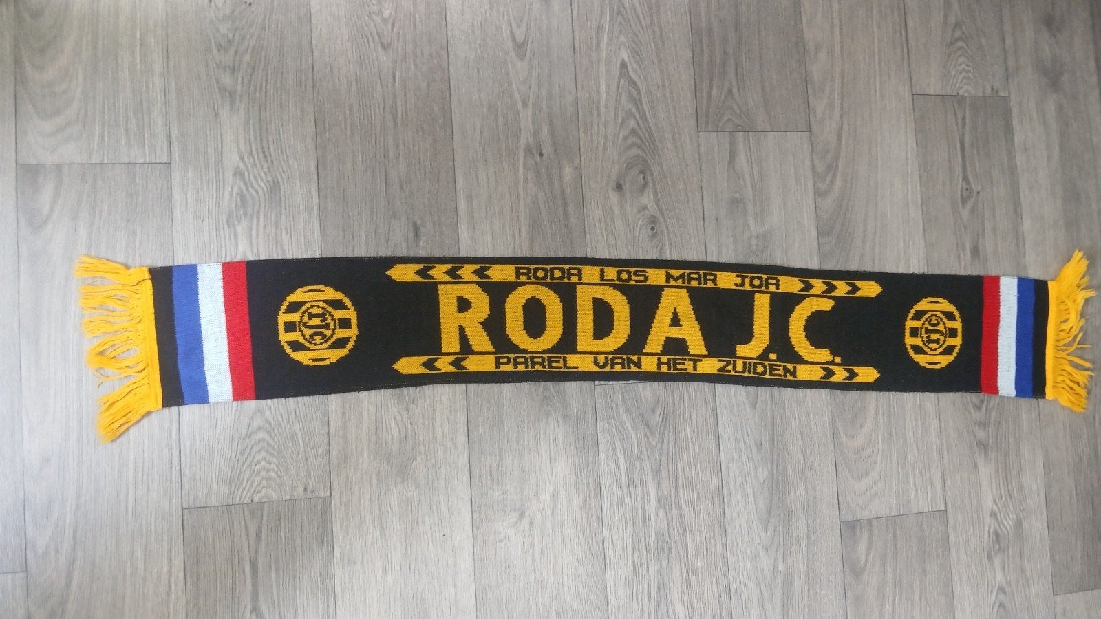 2 sjaals roda jc en oranje, Ophalen of Verzenden, Roda JC