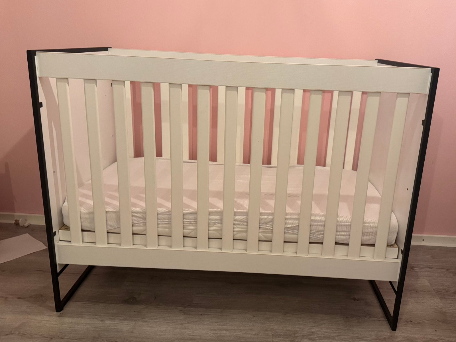 Complete babykamer, Ophalen, Zo goed als nieuw, Ledikant