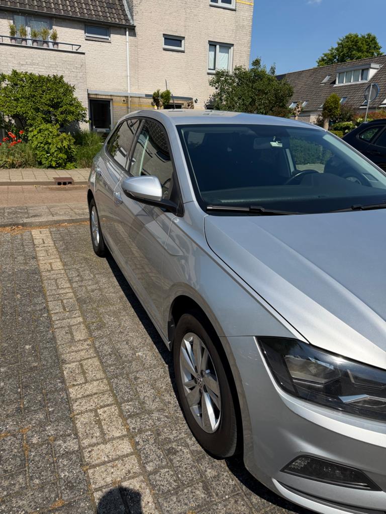 Volkswagen Polo 1.0 TSI 95pk 2018 Grijs, Voorwielaandrijving, 40 €/maand, 23 km/l, Handgeschakeld