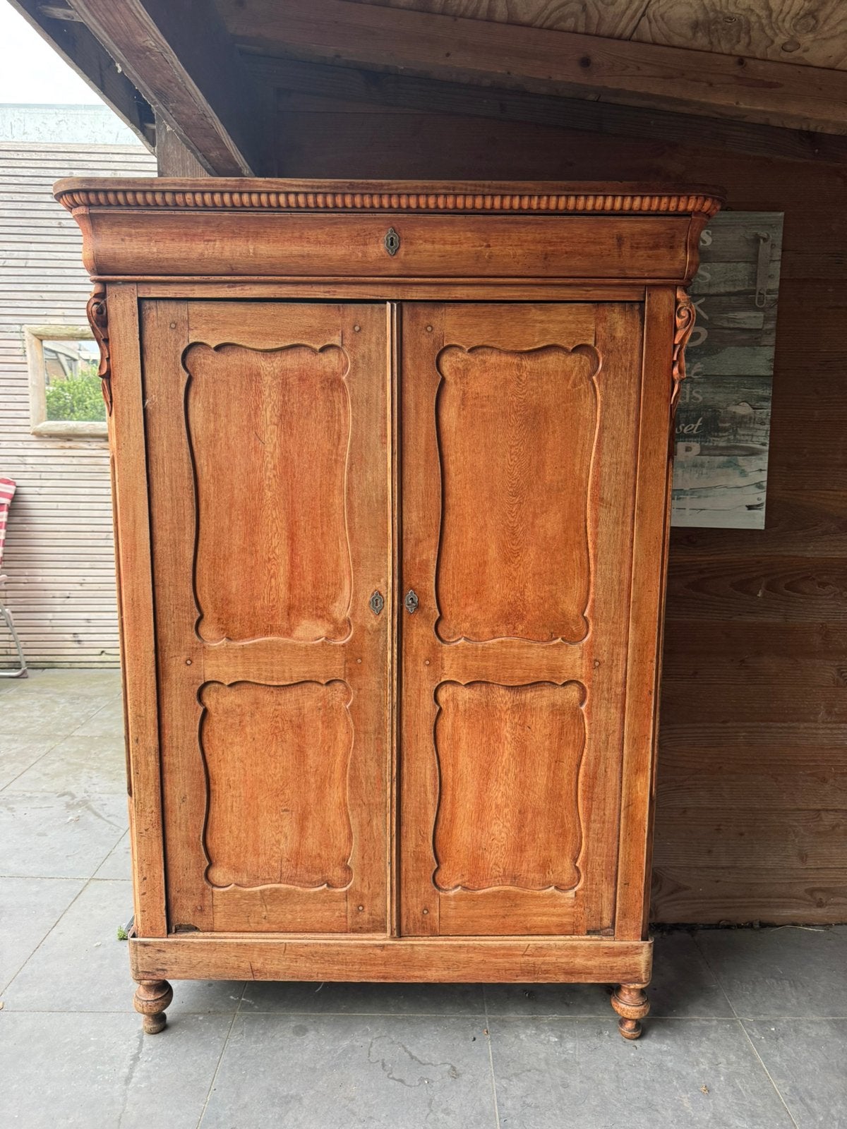Biedemeier kast/antieke kast, Ophalen