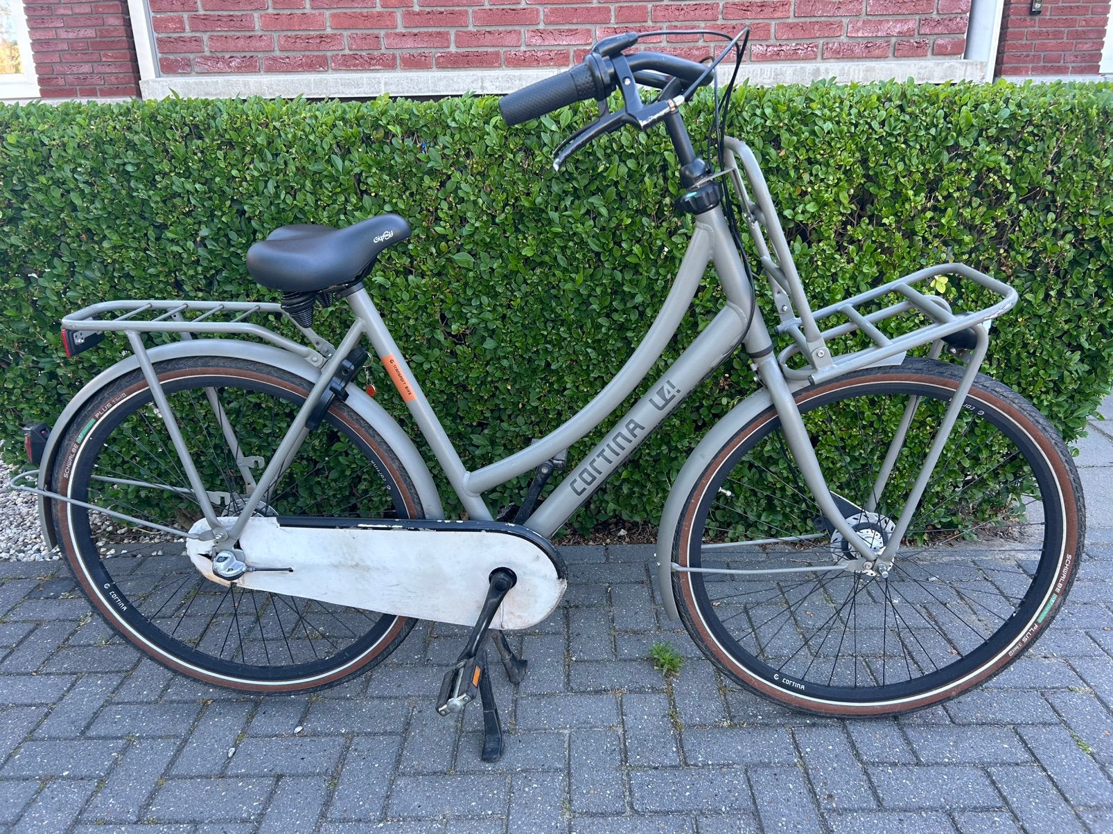 Cortina damesfiets 28 inch, framemaat 57, Fietsen en Brommers, Versnellingen, 56 cm of meer, Zo goed als nieuw, Ophalen