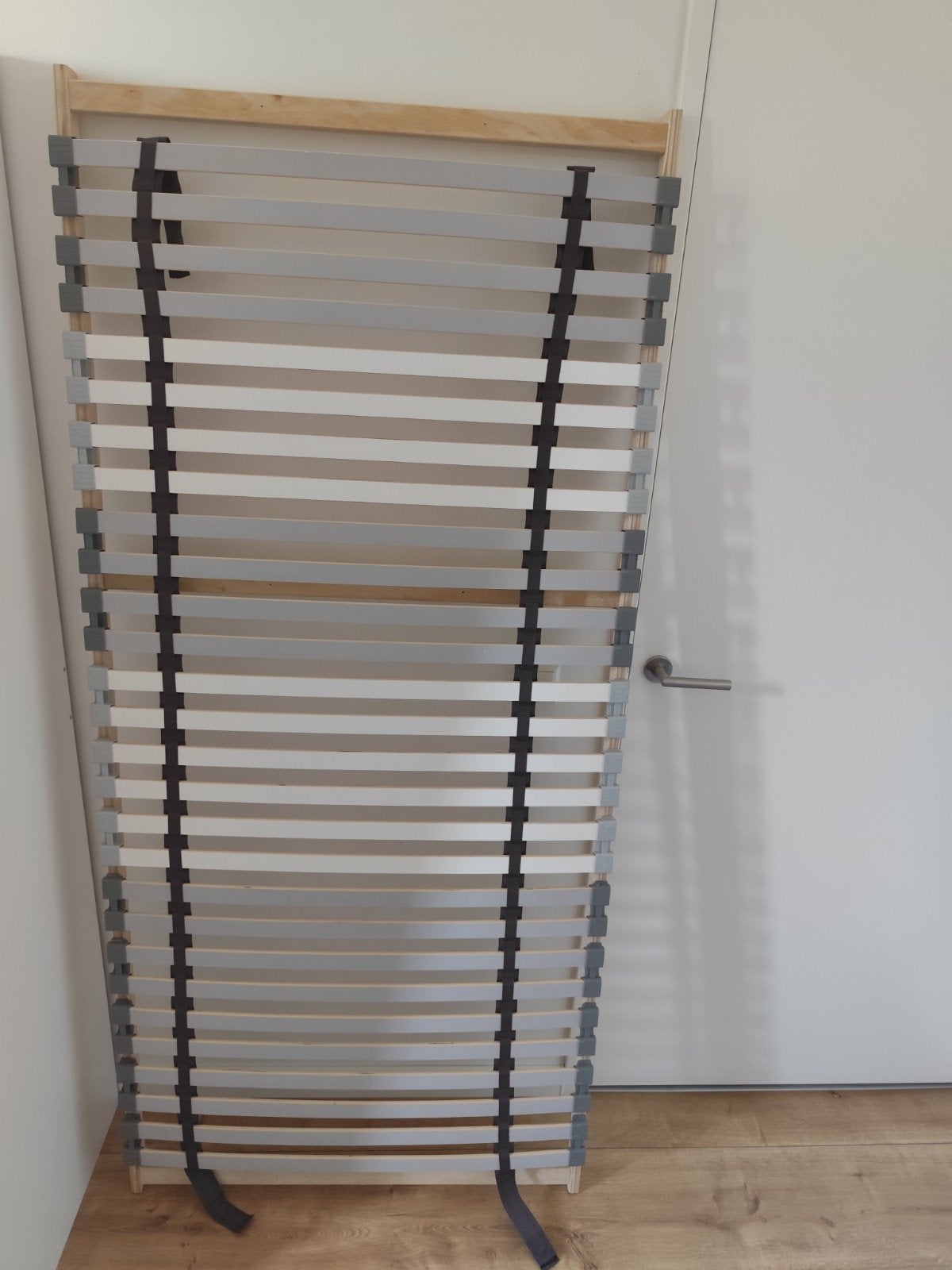 Ikea LÖNSET
Lattenbodem, 90x200 cm, Ophalen, Zo goed als nieuw, Eenpersoons, 90 cm