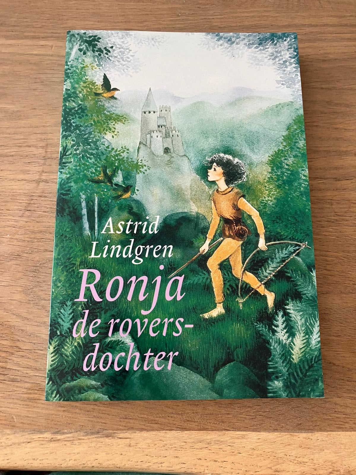 Ronja de roversdochter, Ophalen of Verzenden, Zo goed als nieuw, Astrid Lindgren, Fictie