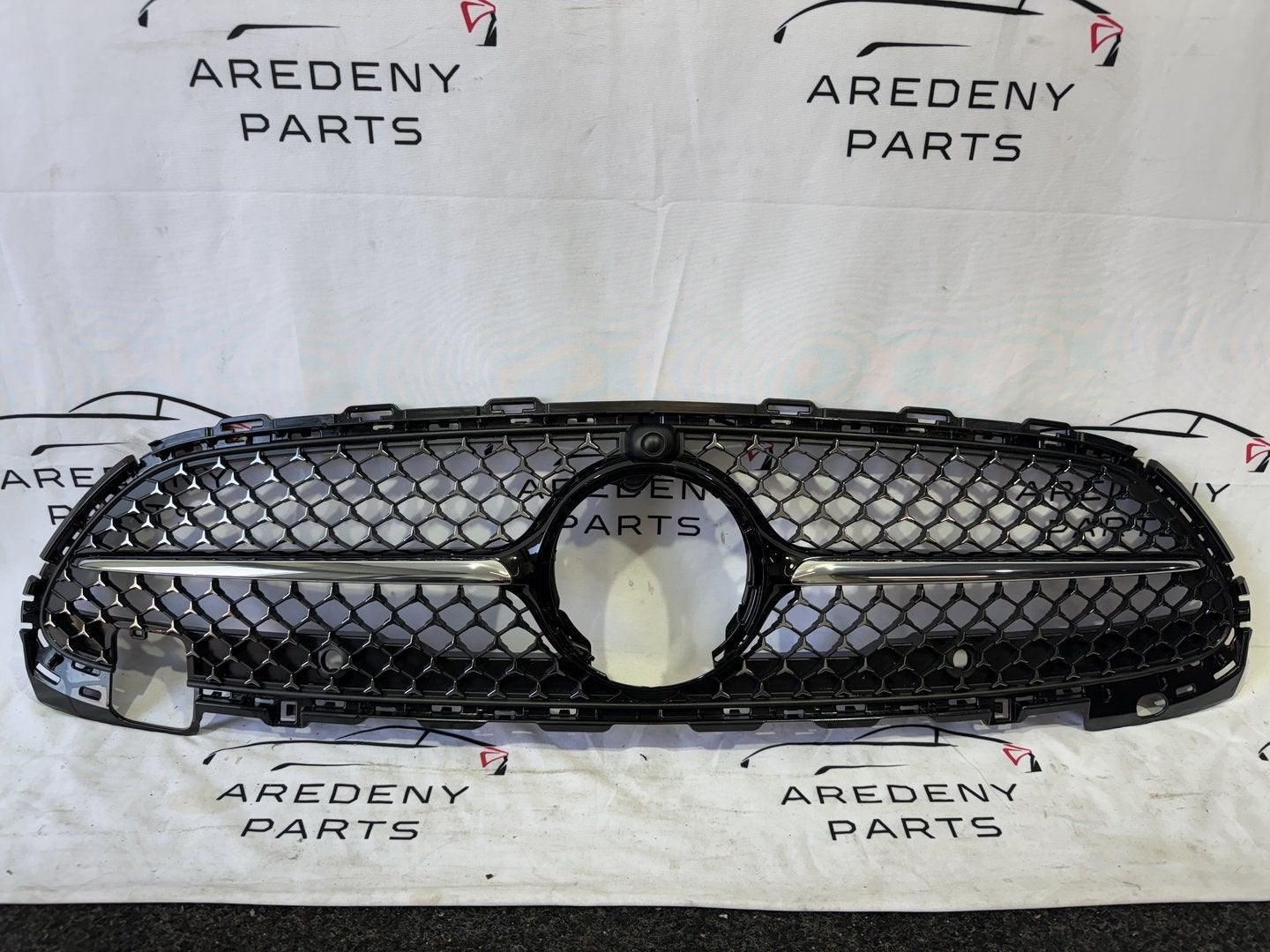 Mercedes C Klasse W206 AMG Line Diamond Grill A2068882100, Gebruikt, -, Ophalen of Verzenden, -