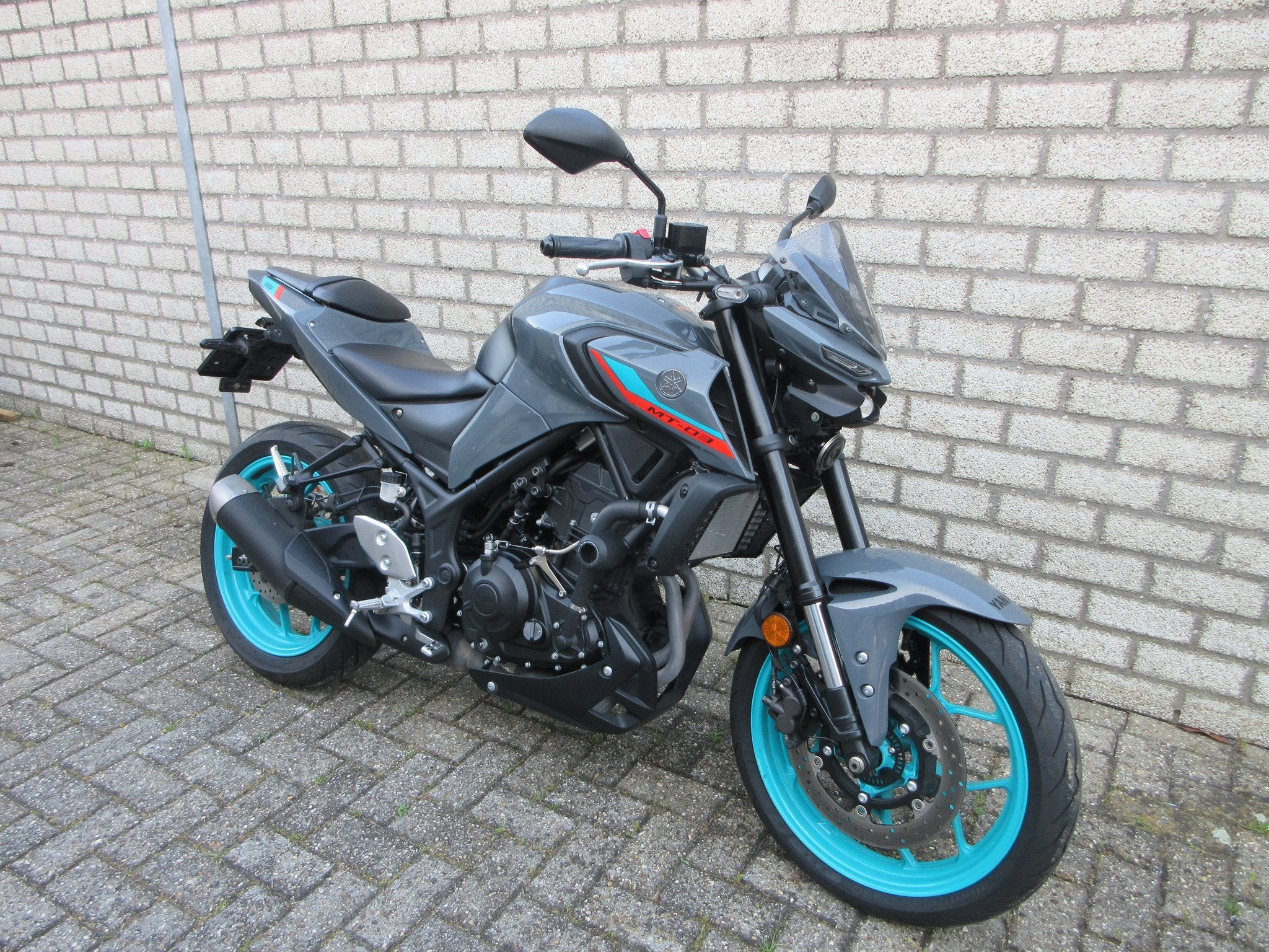 Yamaha MT-03 (bj 2023), Bedrijf, Naked bike