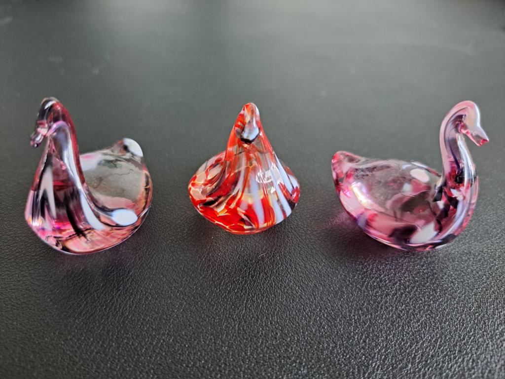 Set van 3 glazen eendjes - decoratieve beeldjes, Antiek en Kunst, Ophalen of Verzenden