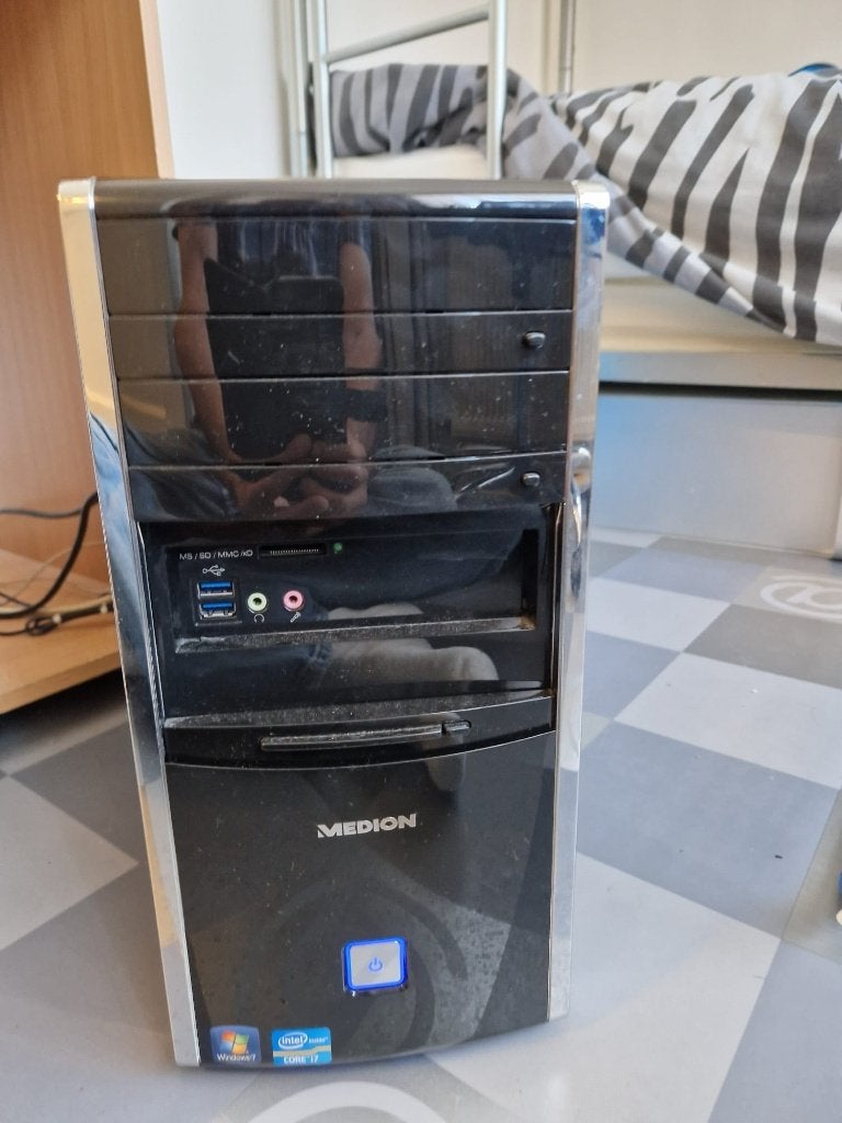 tekoop medion pc i7, Computers en Software, Desktop Pc's, Ophalen
