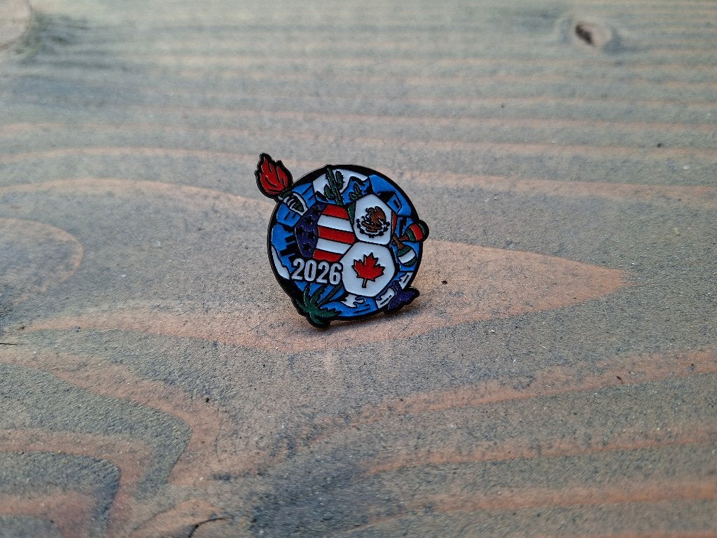 1 mooie pin voor het WK voetbal te koop, Verzamelen, Ophalen of Verzenden, Nieuw, Sport, Speldje of Pin