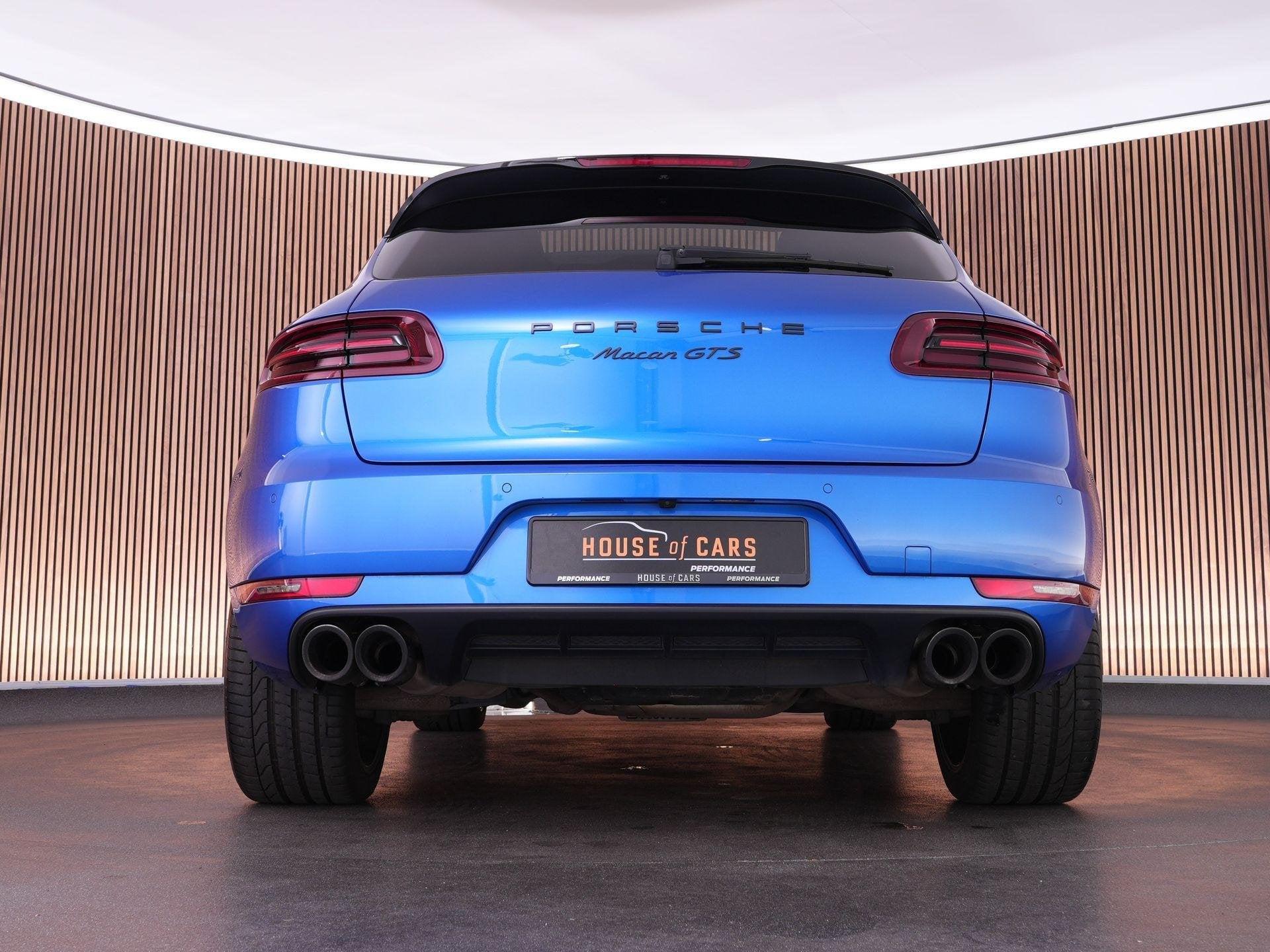 Foto 34 van Porsche Macan 3.0 GTS |panoramadak|luchtvering|PASM|sportuit