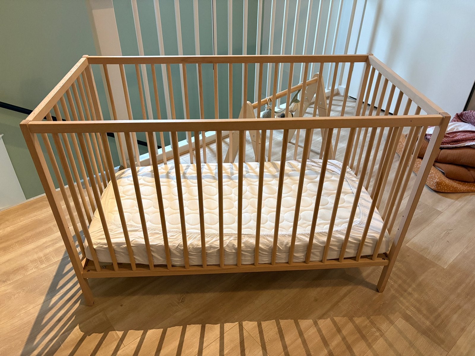 Baby bed 120x60, Ophalen, Zo goed als nieuw, Minder dan 140 cm, Matras