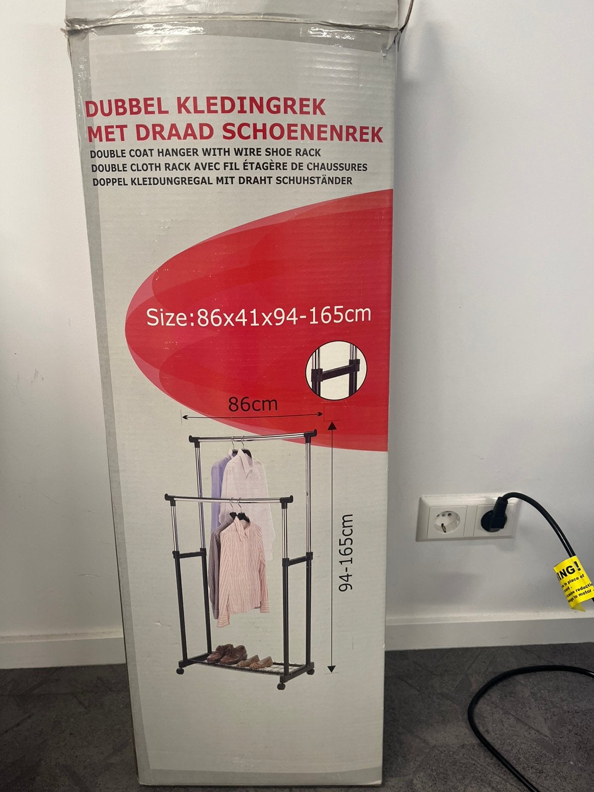 Kledingrek, Ophalen, Zo goed als nieuw