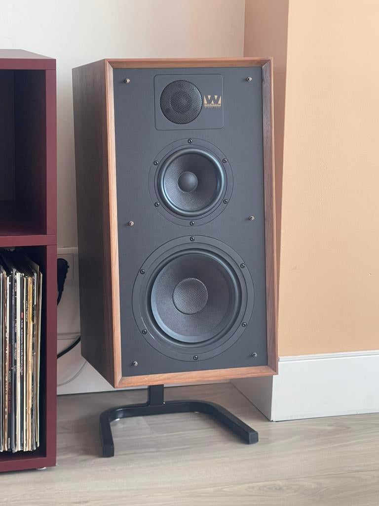 GEZOCHT: luidspreker specialist voor modificatie wharfedale, Audio, Tv en Foto, Luidsprekers, Zo goed als nieuw, Front, Rear of Stereo speakers